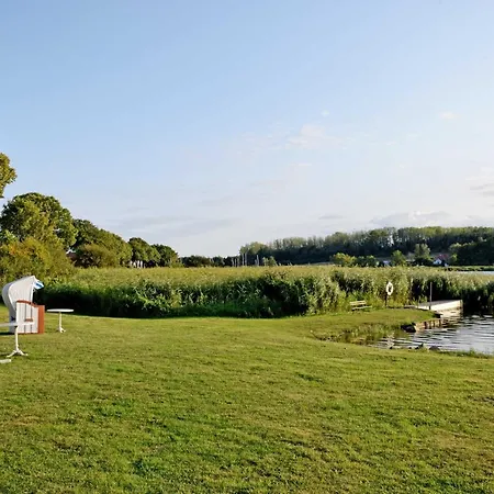 Ferienzimmer Und Mit See *
