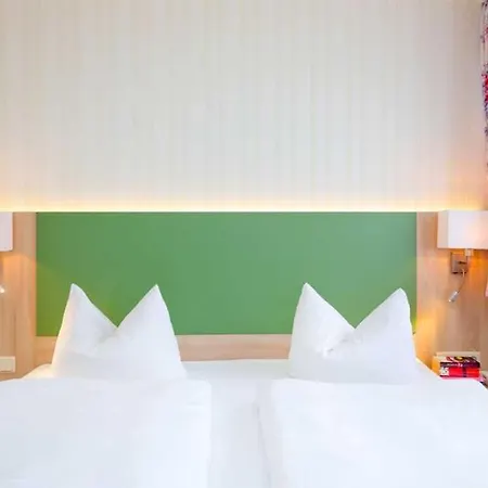 Ferienzimmer Und Mit See Quarto em Acomodações Particulares Garftitz